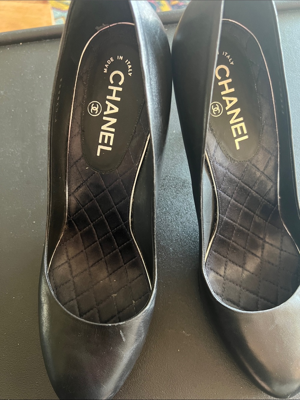 CHANEL Black Leather Quilted-Insole Classic Pumps